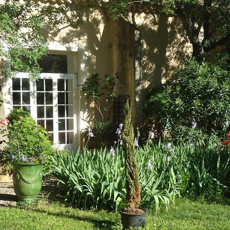 Au Bord De Thau Bed and Breakfast Marseillan  Exteriör bild