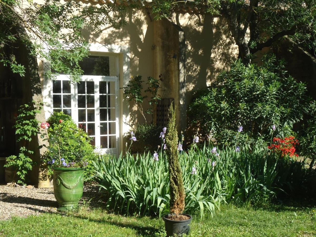 Au Bord De Thau Bed and Breakfast Marseillan  Exteriör bild