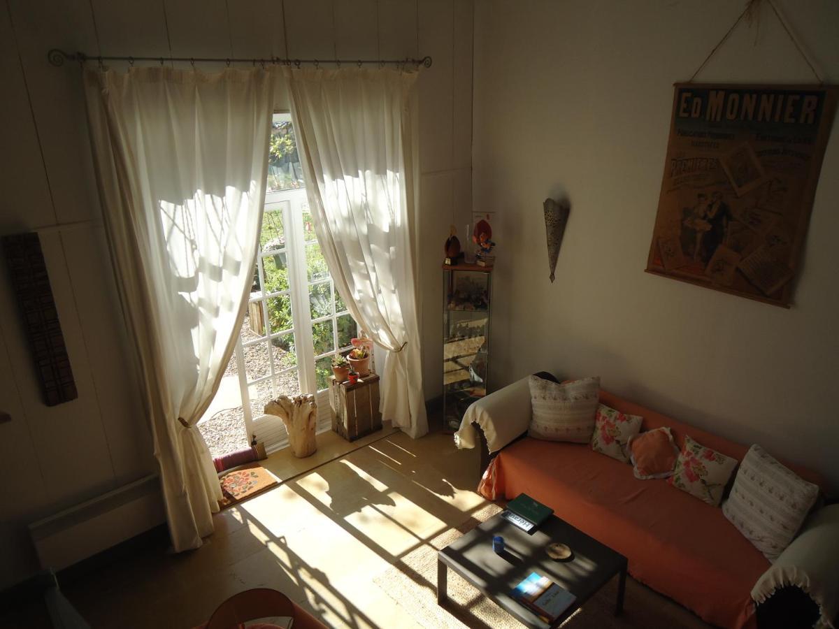Au Bord De Thau Bed and Breakfast Marseillan  Exteriör bild
